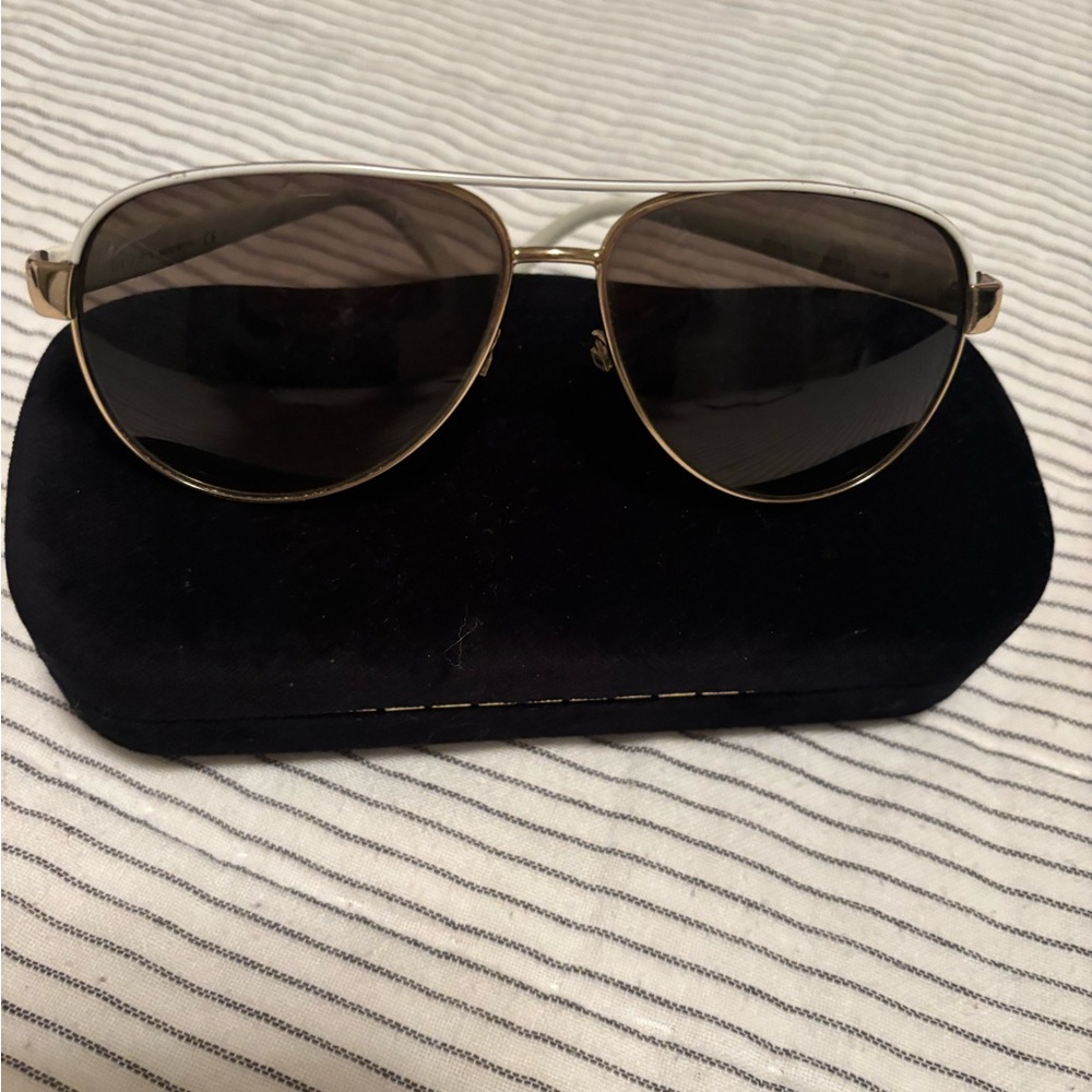 Gucci Black and Gold Aviator Sunglasses
